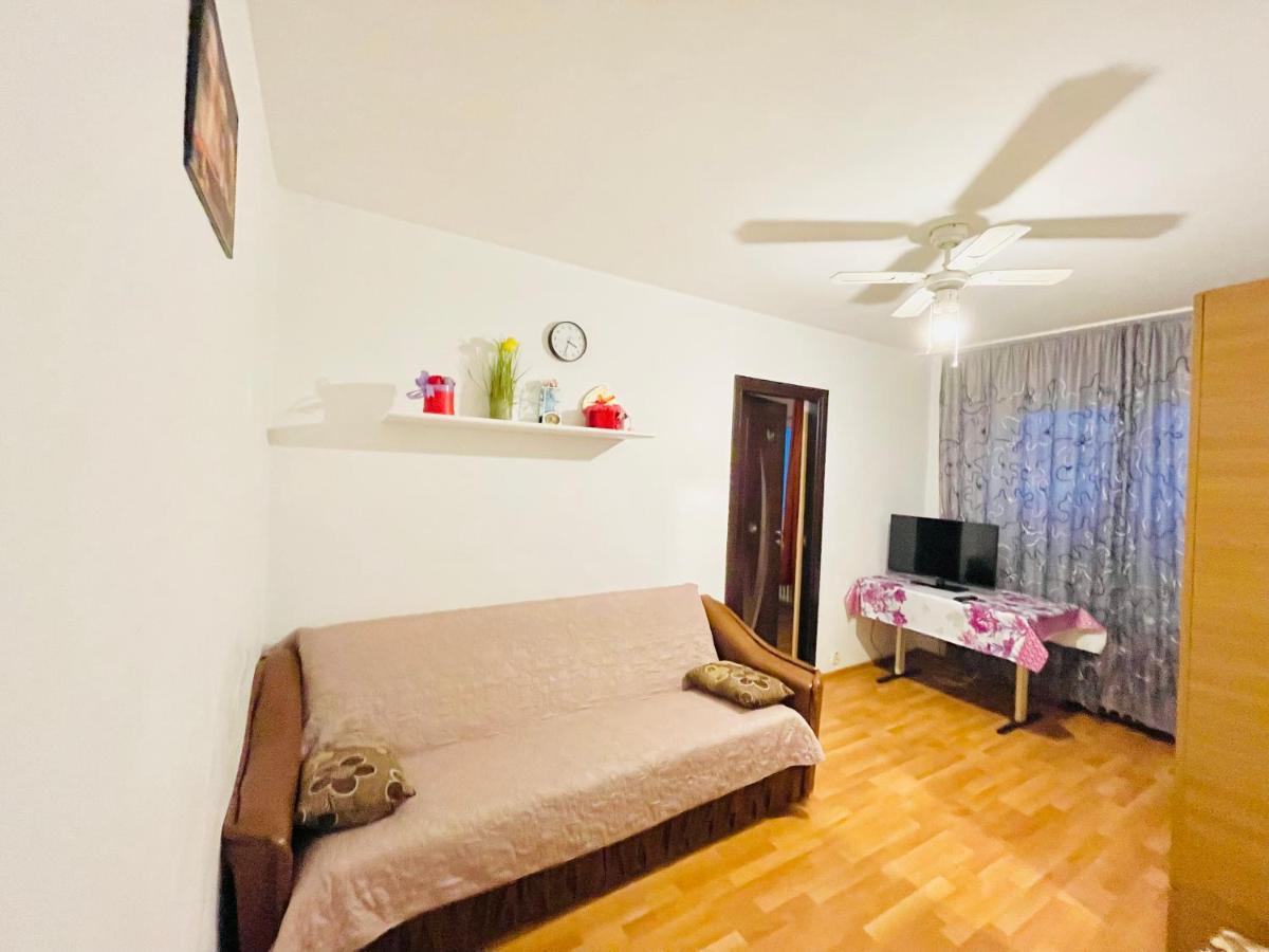 Cozy Apartments Bacau Luaran gambar